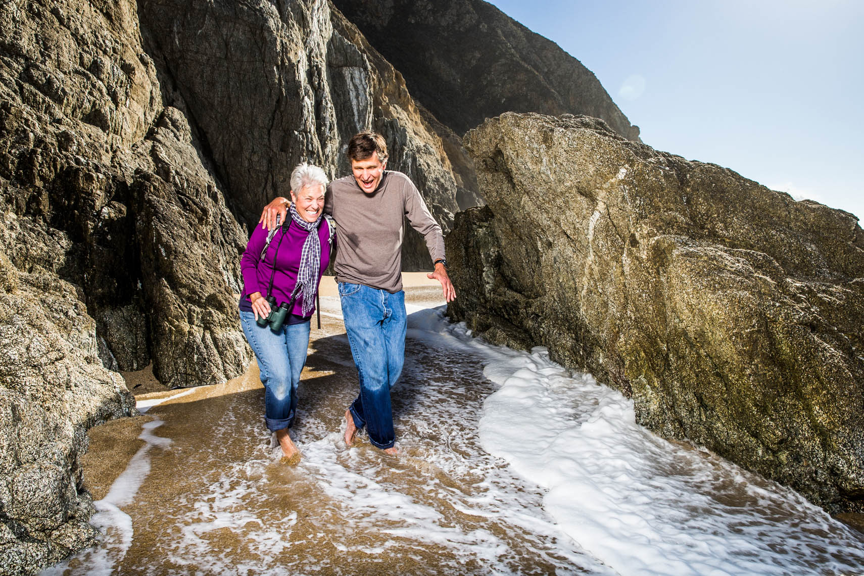 EricMillettephotoforKiplingerMagazinecoupleoncaliforniabeach